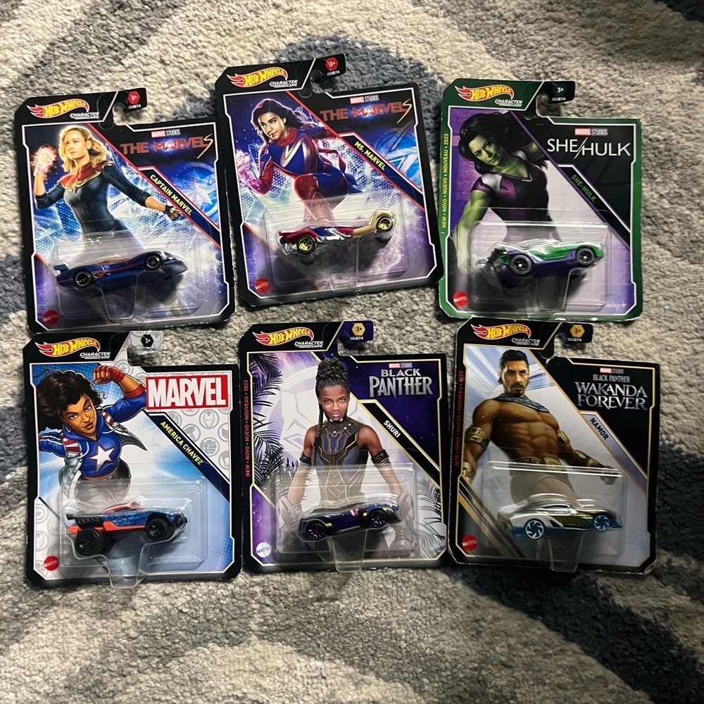 Marvel Character Cars Set